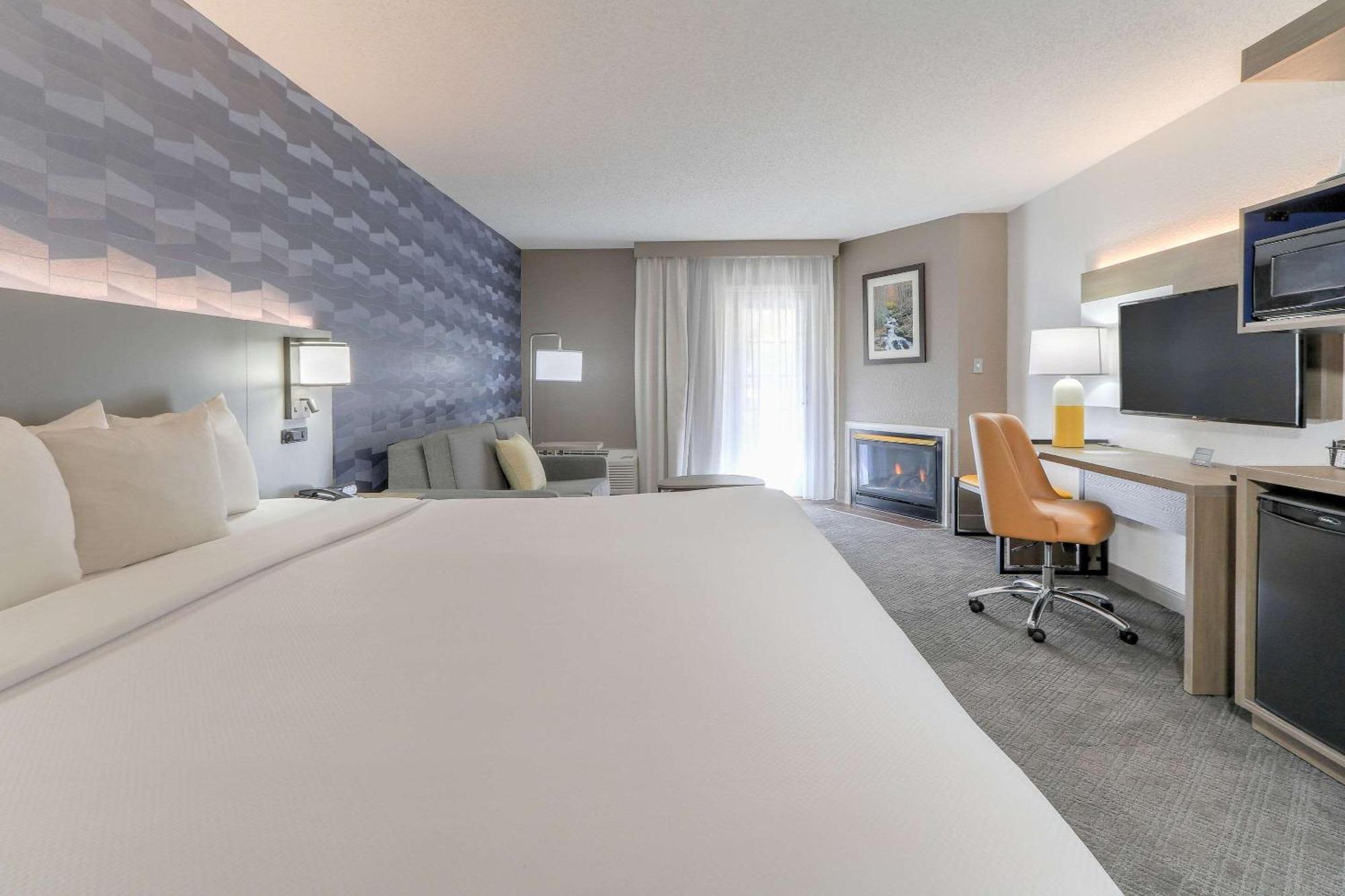 פיג'ן פורג' Comfort Inn & Suites At Dollywood Lane מראה חיצוני תמונה